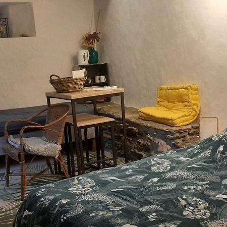 Bed and Breakfast Le petit nid  Sablieres Esterno foto